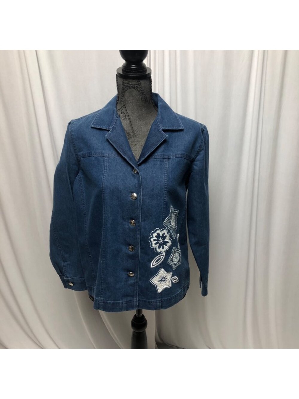 Breckenridge Jean Jacket Womens Size Medium Petite Embroidered Button Up Denim